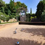 La Demeure Insoupconnee